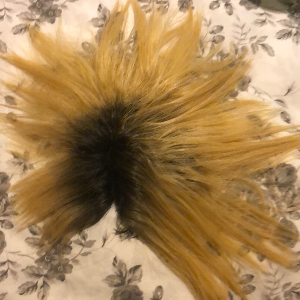 Hair topper